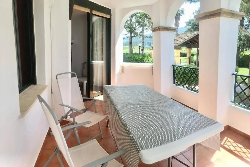 Apartamento 1ª Linea De Playa En Atlanterra,萨阿拉德洛斯阿图内斯 0*,  西班牙